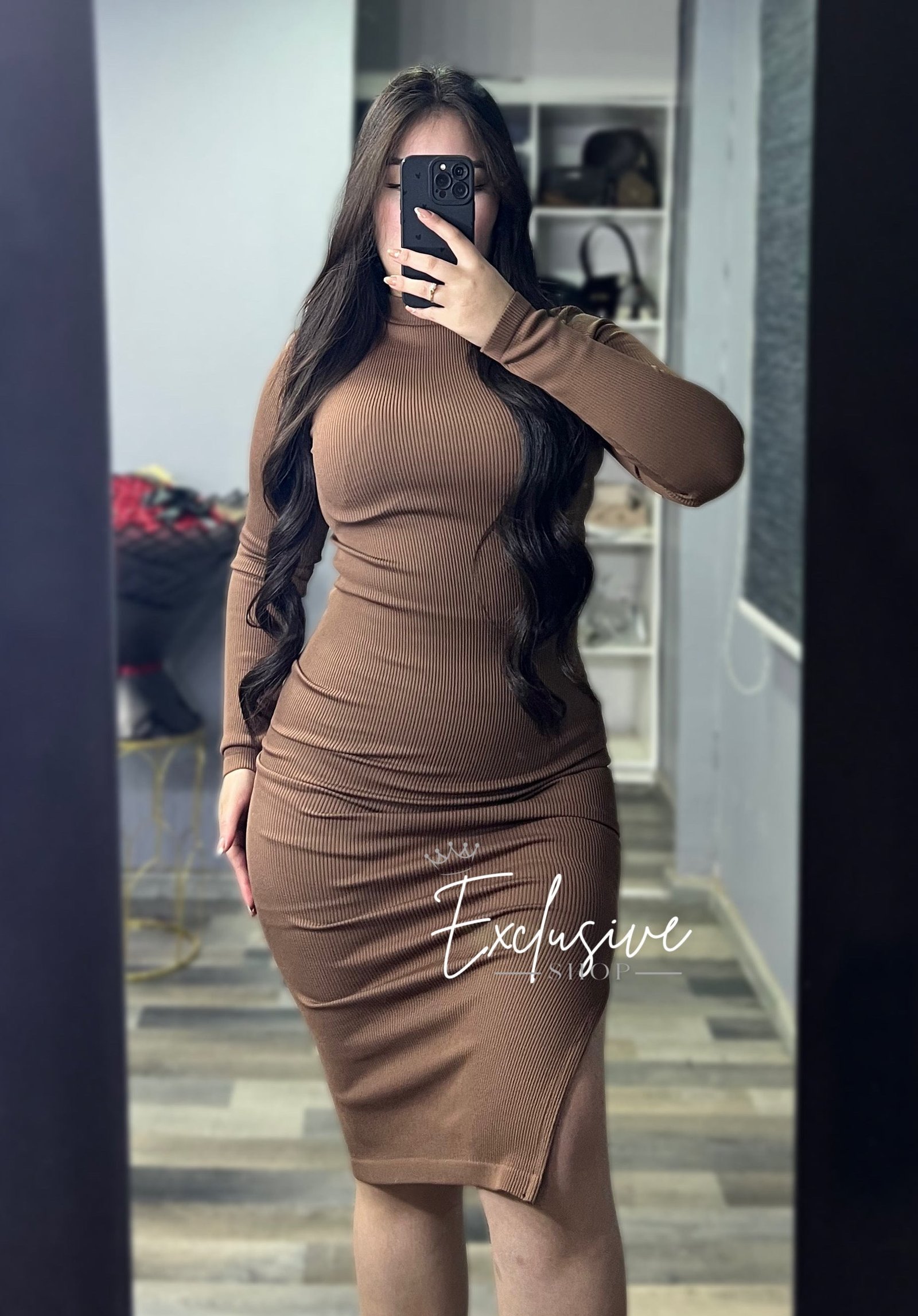Vestido Moldeador Cuello Alto