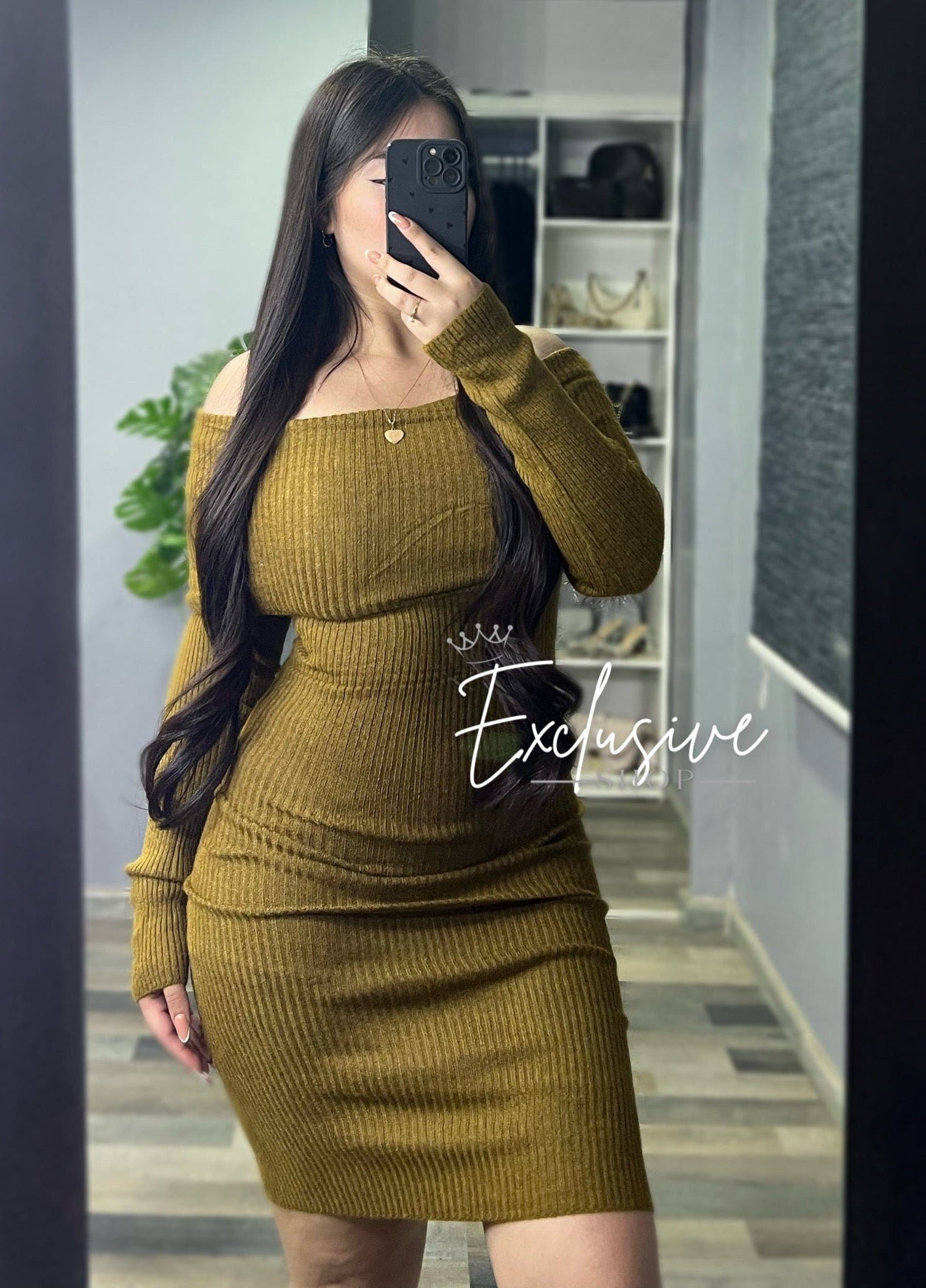 Vestido Cuello Barco
